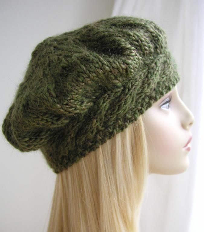 Weekend Cable Beret