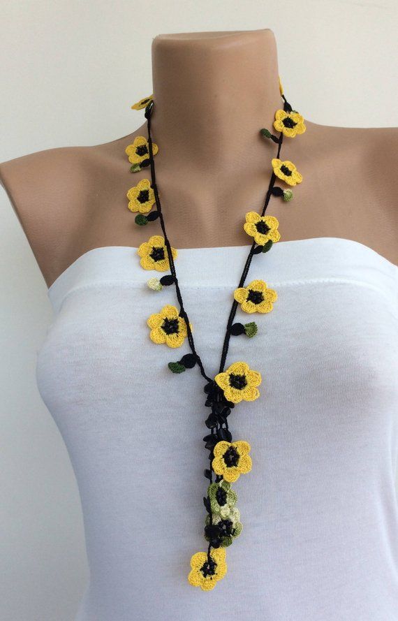 Wildflower-Beaded-Necklace-Yellow-Spring-Lariat-Women-Festival-Gift-Crochet.jpg
