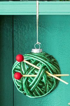 45 DIY Christmas Ornaments That Will Make Your Tree Truly One of a Kind