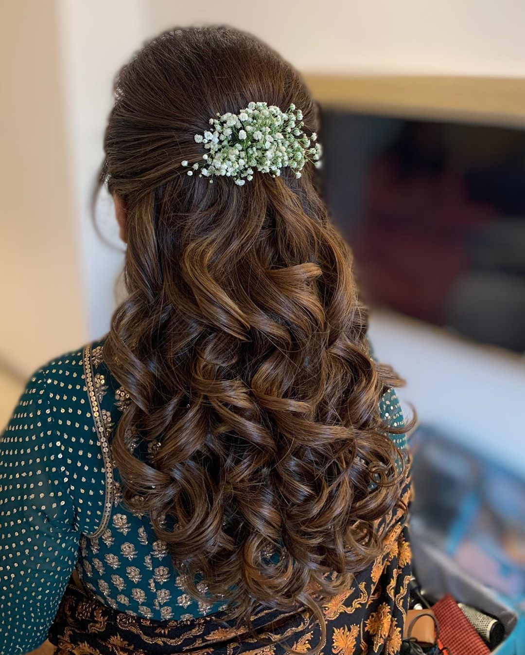bridal hairstyle indian wedding