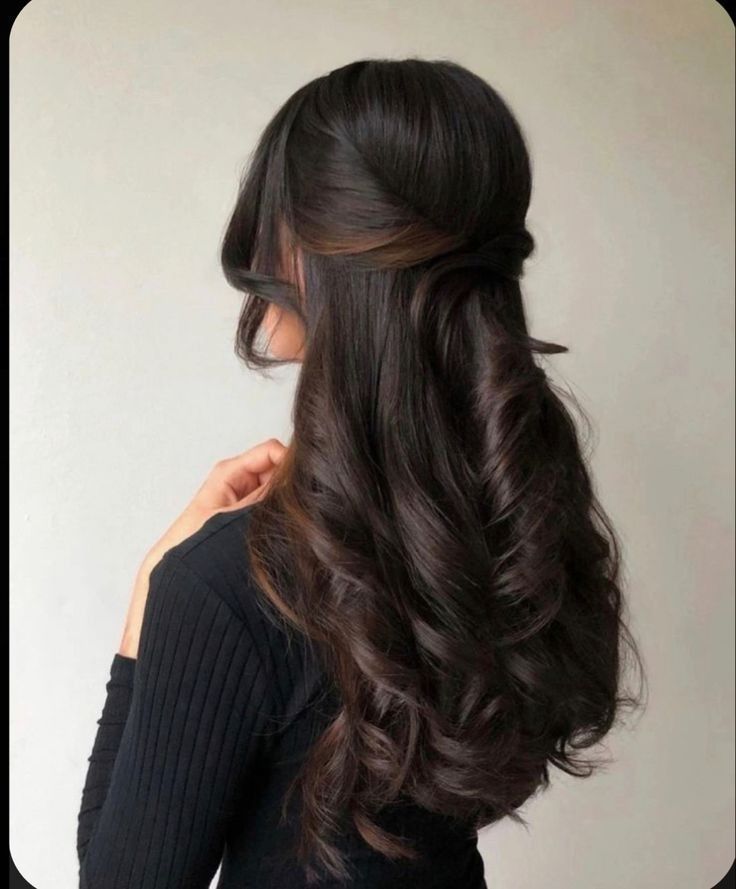 Stunning Hairstyle Ideas for Prom Night
