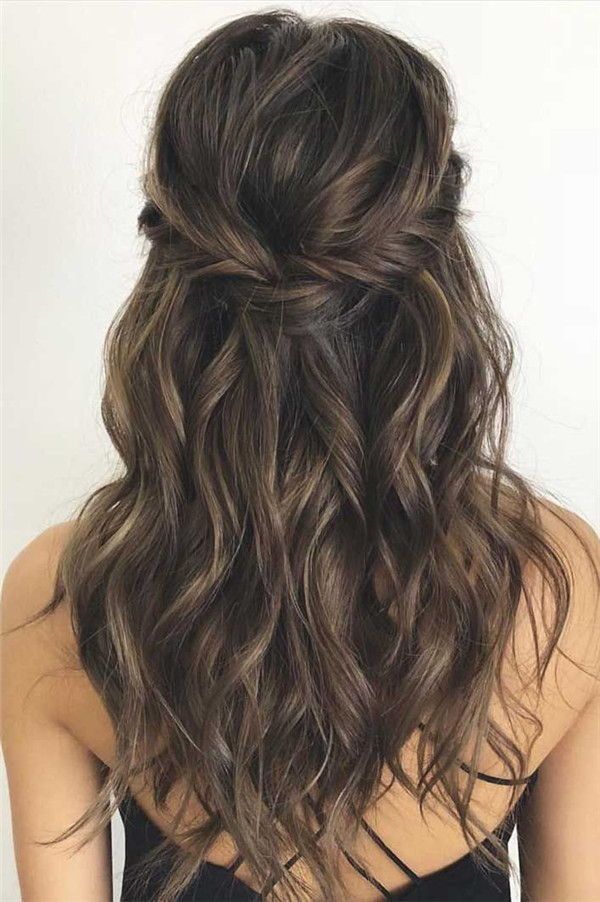 Stunning Wedding Hairstyles for Long Hair to Wow on Your Big Day