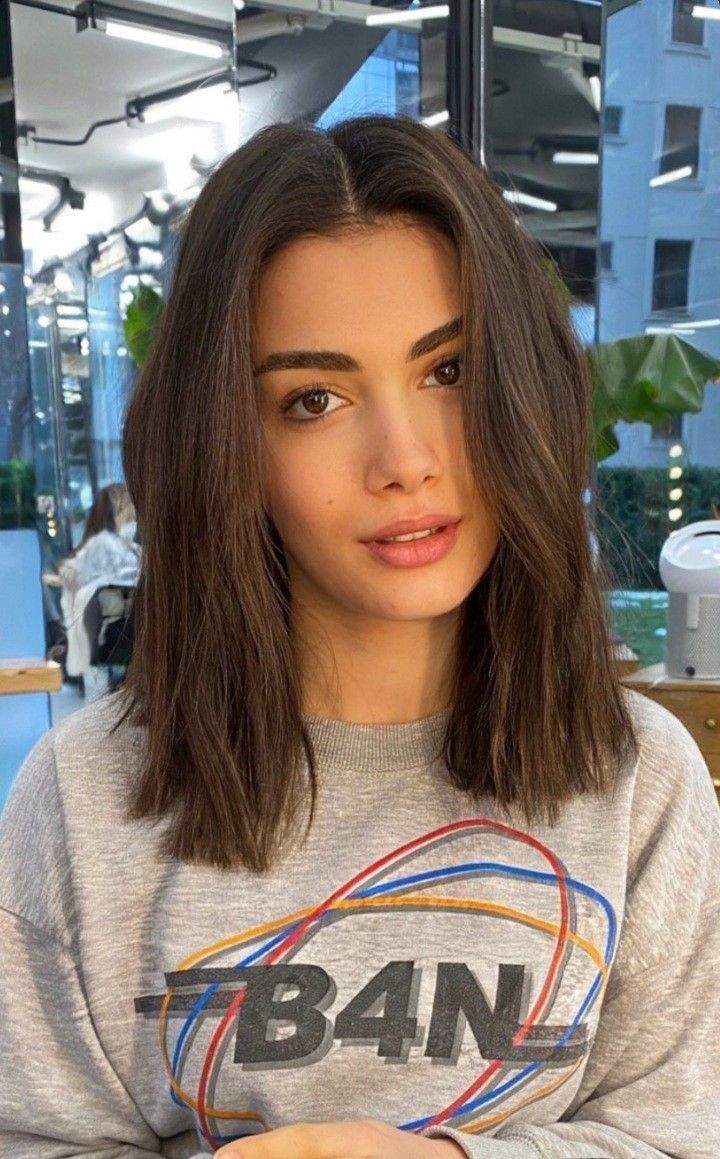 Stylish and Versatile Medium Haircuts for Every Hair Type
