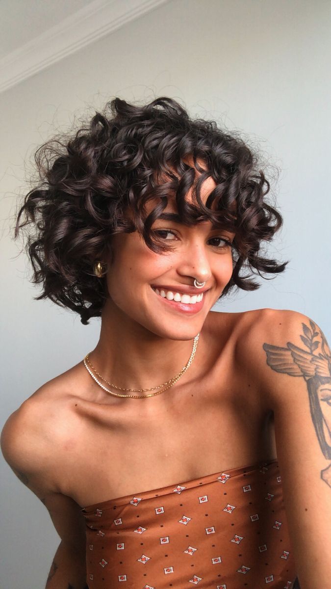 short haircuts for curly hair