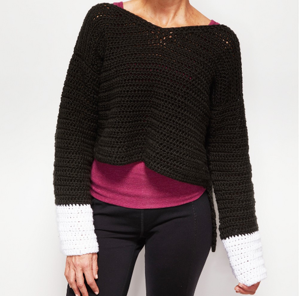 Trendy crochet pattern for sweaters with wide sleeves