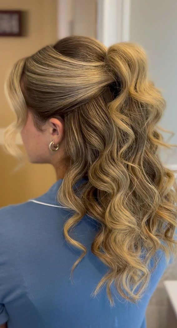 Half Up Half Down Hairstyles to Elevate Your Look