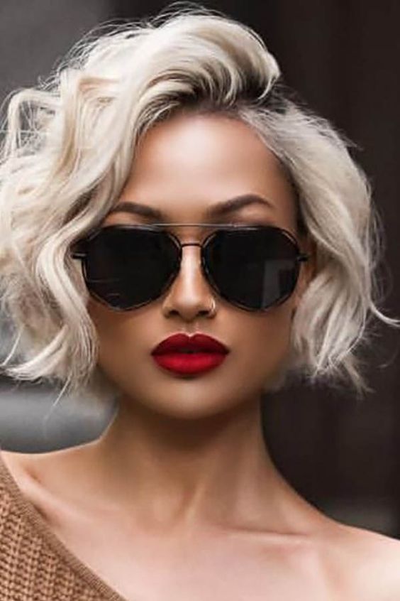 Chic and Fabulous: Trendy Short Hairstyles to Try Right Now