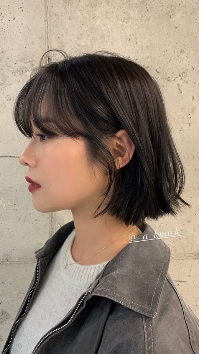 Chic and Stylish: The Best Short Hairstyles with Bangs