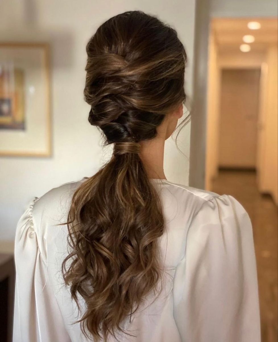 Hair Inspirations: Stylish Hairstyles to Pair with your Lehenga
