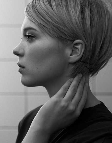Stylish and Chic: The Best Short Straight Hairstyles for a Bold Look
