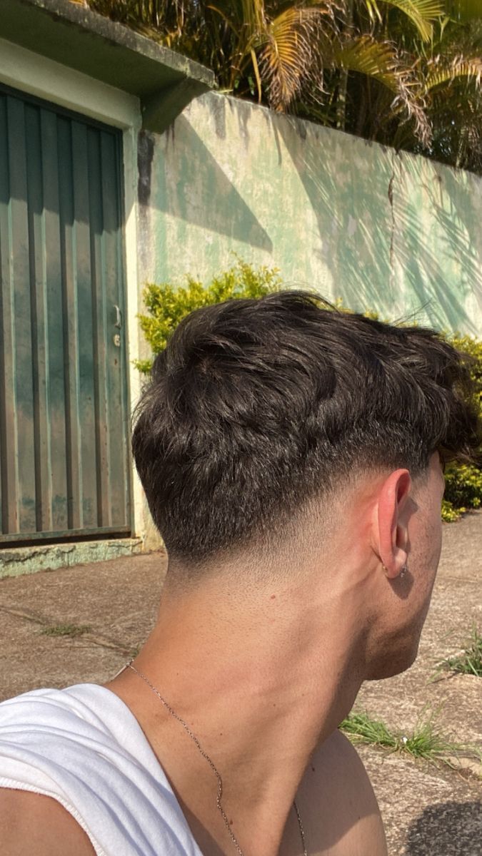 The Ultimate Guide to Men’s Hair Styles: The Top Looks for Every Guy