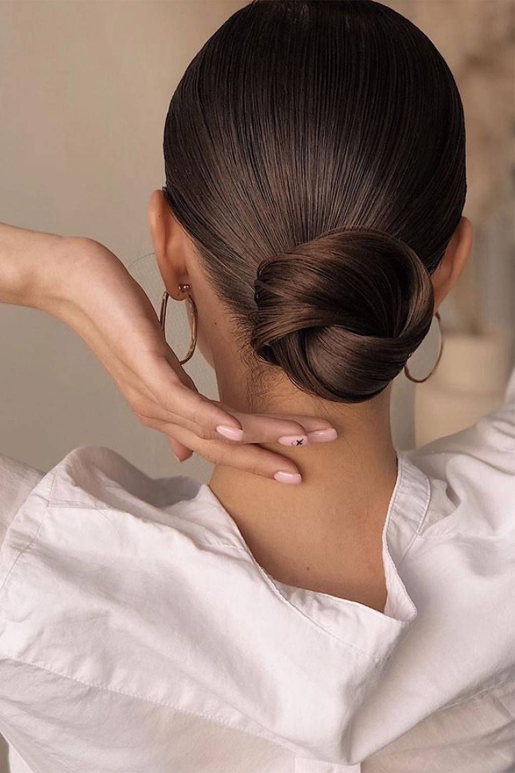 The Versatile Bun: Chic Ways to Style Your Hair Up