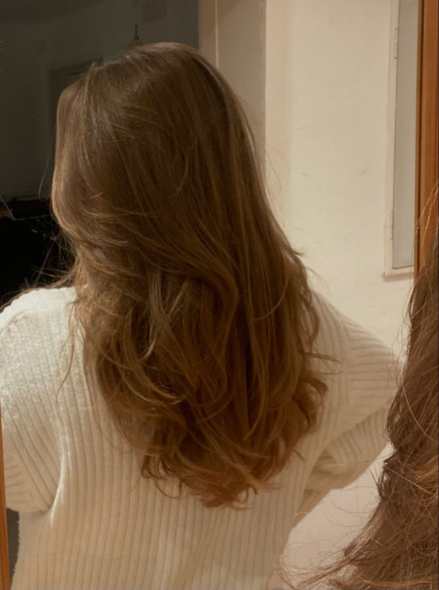 Ultimate Guide to Styling Medium Length Hair