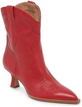 Discover Stylish Women’s Boots for Every Occasion Online!