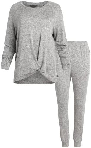 Cozy⁣ Women's‌ Pajamas for Comfort⁤ and Style at ⁣Home