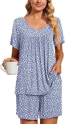 Chic‌ Women's Pajama Sets for Cozy Dreams and Lounging