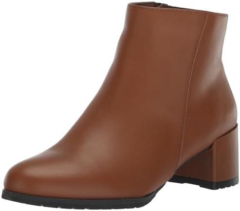 Explore‌ Stylish Women's Boots for Any Occasion Online!