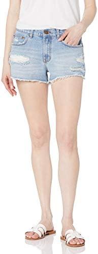 Comfortable Denim Shorts for Summer: Stylish & Versatile!