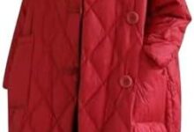 Cozy Women’s Fashion: Stylish Jackets & Wearable Blankets