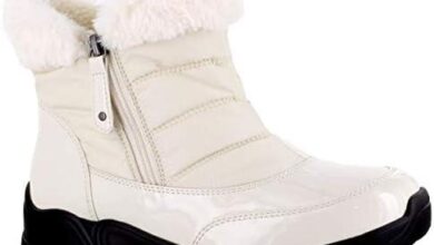 Explore stylish women’s boots for every occasion online!