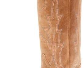 Chic and Comfortable Women’s Boots for Every Occasion