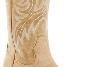 Explore Stylish Women’s Boots for Every Occasion Online!