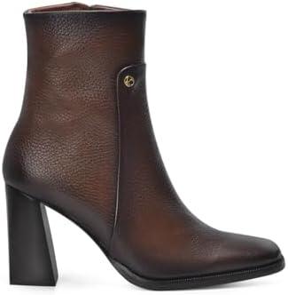 Discover Your Perfect Pair of Women's Boots Today!