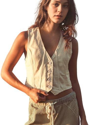 Explore Stylish Women's Vests for Every Season and Occasion!