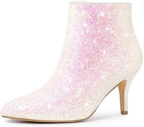 Exploring Stylish Women's Boots for Every Occasion