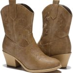 Explore Enchanting Women’s Boots for Every Occasion!