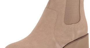 Explore Stylish and Comfortable Women’s Boots Online!