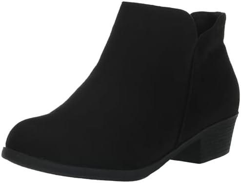 Stylish Women's Boots for Every Occasion on Amazon!