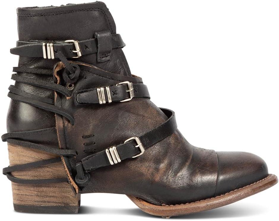 Explore Stylish Women's Boots for Every Occasion