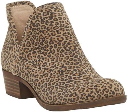 Explore Women's Stylish Footwear: Boots for Every Occasion