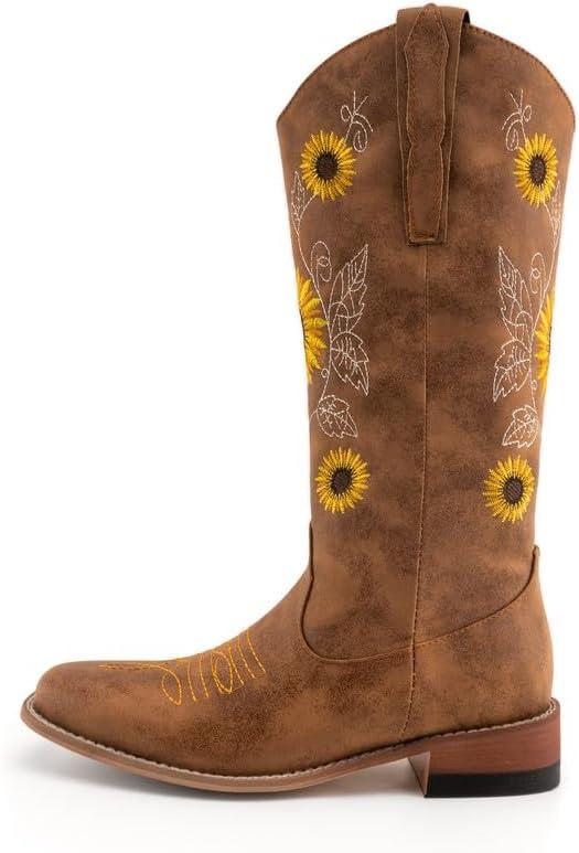 <strong>Explore Stylish Women's Boots for Every Occasion</strong>“></p>
<h2>Stylish Floral Embroidery and ​Chunky Heel Design for Modern Cowgirls</h2>
<p>These mid-calf⁣ western⁤ boots showcase a <a href=