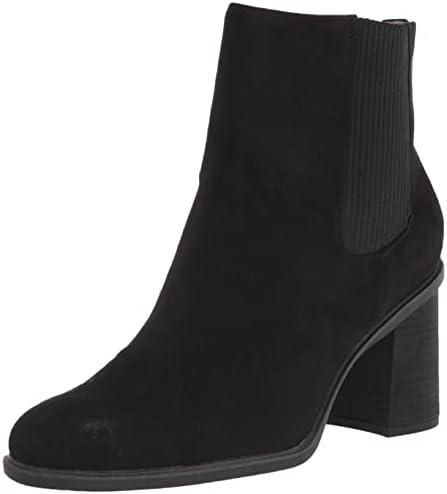 Explore Stylish Women's Boots for Every Occasion Online