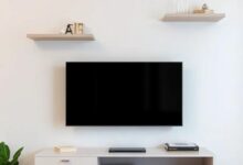 Transform Your Space: Designing a Chic TV Wall with a Modern Stand and Stylish Shelves