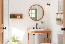 Charming Ideas for Transforming Your Small Bathroom with Farmhouse Decor