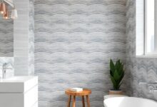 Embracing the Shore: Designing Coastal Bathrooms with Wave-Patterned Tiles for a Tranquil Retreat