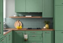 29 Stunning Green Kitchen Cabinets: Modern Ideas for a Fresh Culinary Space