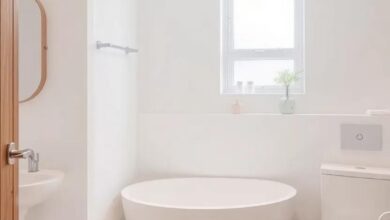 25 Clever Tips and Ideas to Maximize Your Small Bathroom Space