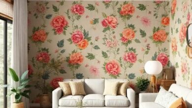 25 Timeless Vintage Floral Wallpapers to Transform Your Living Room into a Charming Retreat