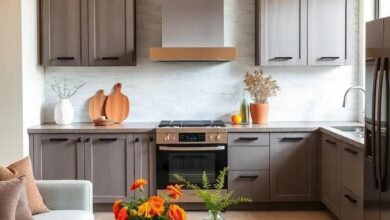 25 Inspiring Ways to Style Gray-Brown Kitchen Cabinets for a Modern Aesthetic