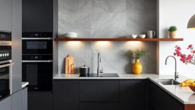 24 Stunning Minimalist Kitchens Featuring Sleek Integrated Appliances for Modern Living